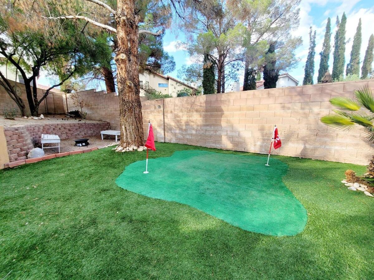 Treasure Bay-3br Pool & Hot Tub Oasis Near T Strip * Las Vegas