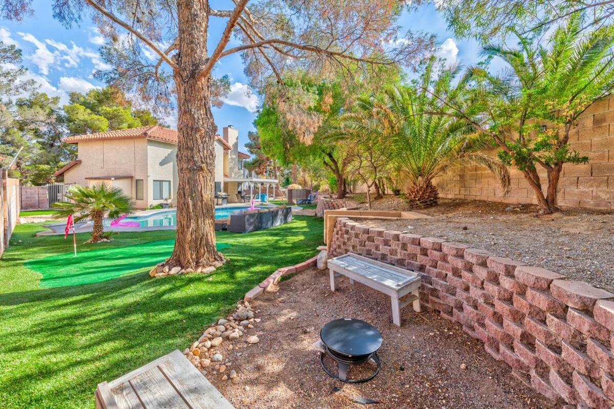 Treasure Bay-3br Pool & Hot Tub Oasis Near T Strip * Las Vegas