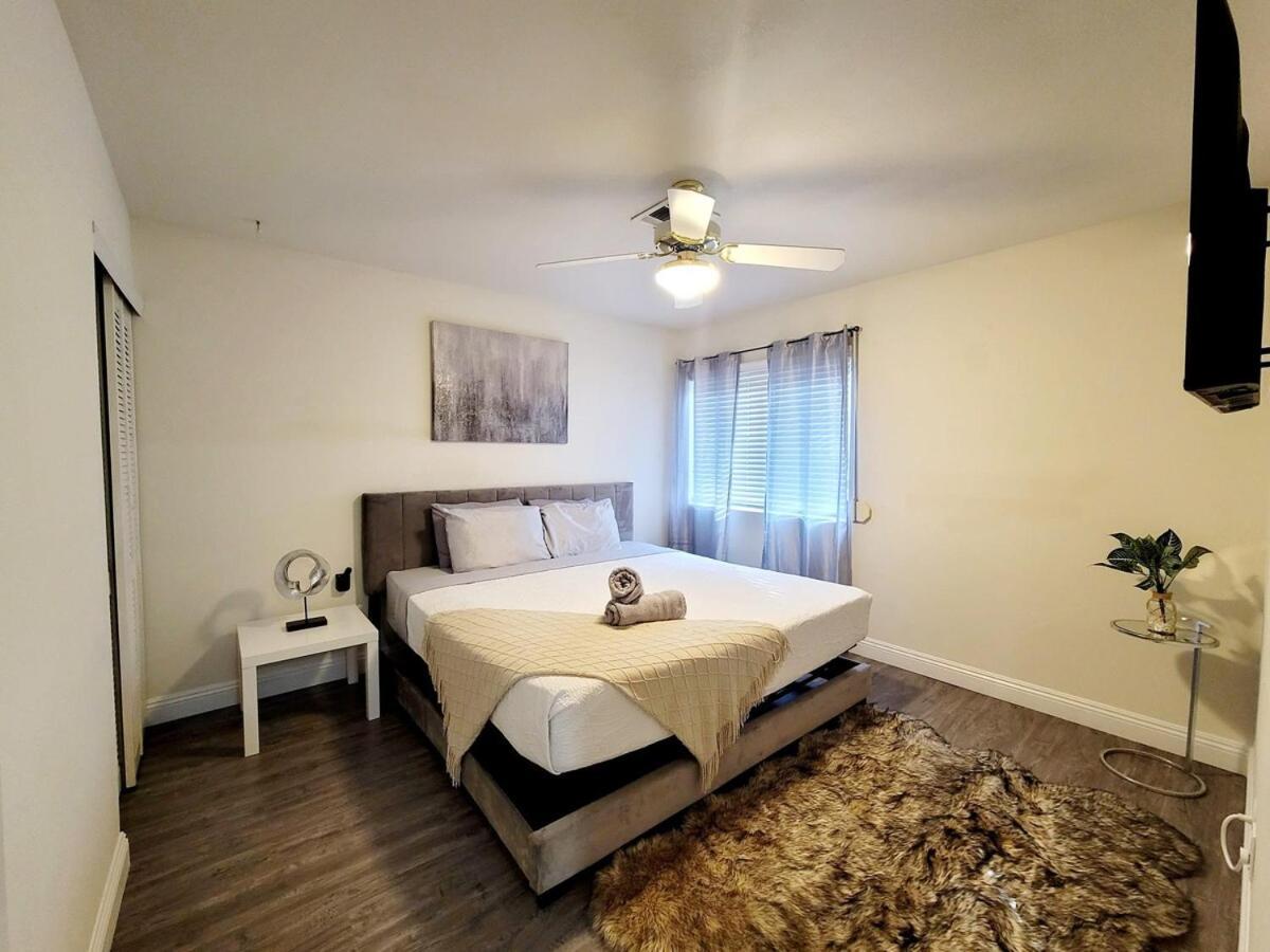 Treasure Bay-3br Pool & Hot Tub Oasis Near T Strip *