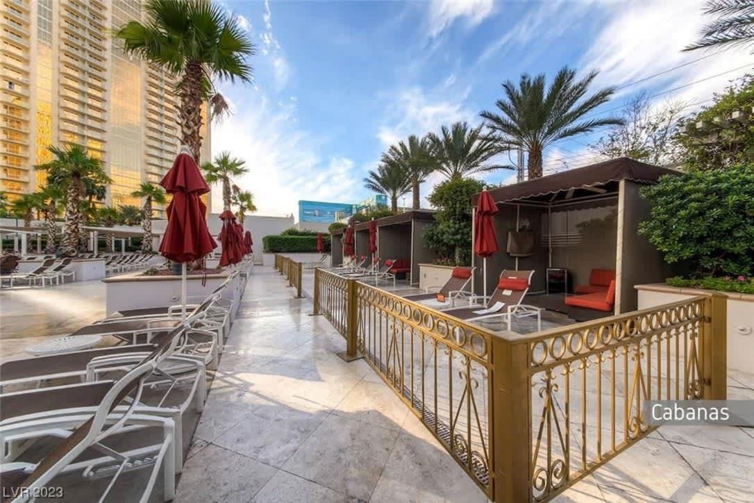 Apartamento Stunning 1br Strip Views W Balcony 17701 Las Vegas