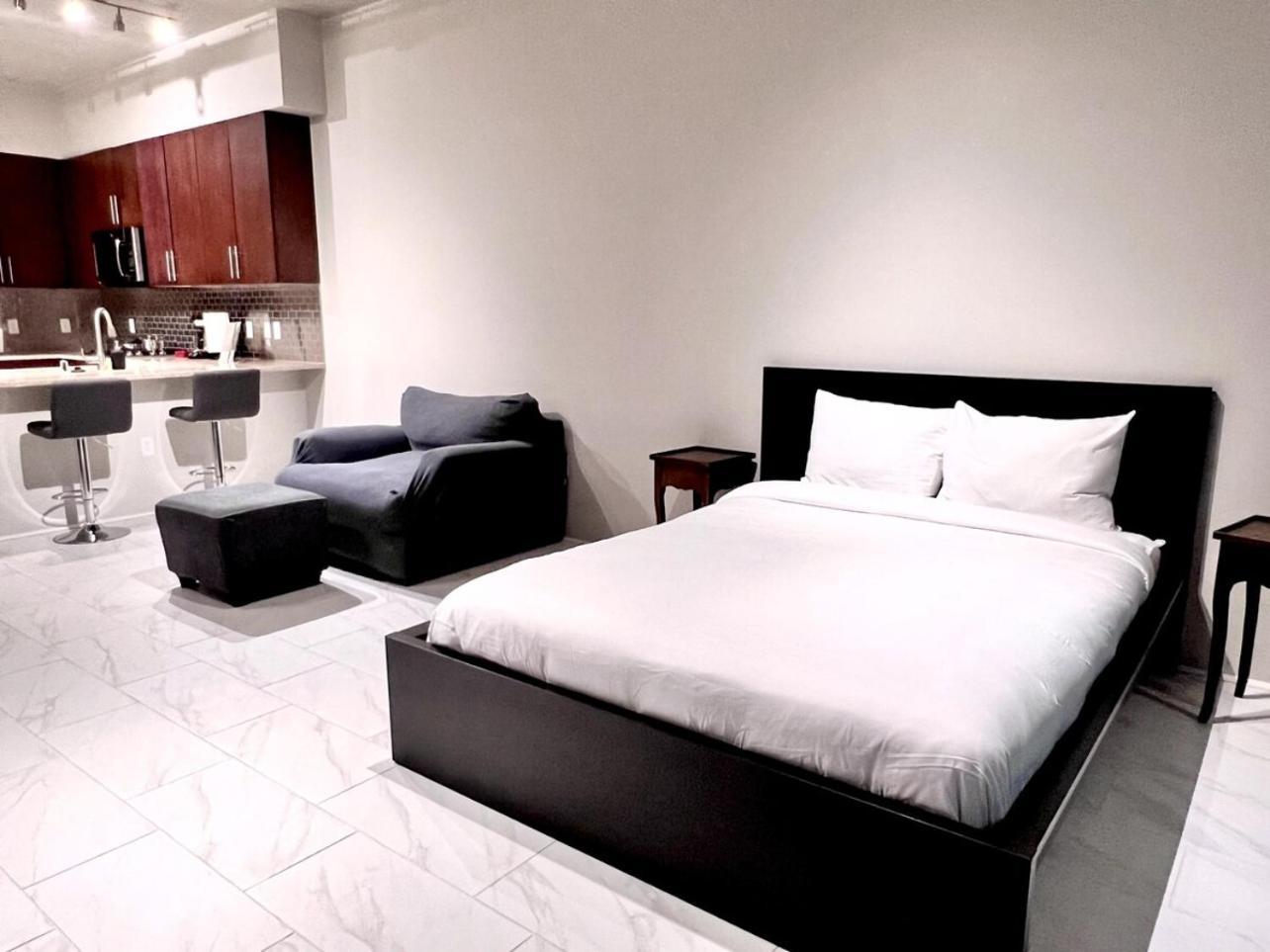 Balcony Luxury High Rise Downtown Fremont Casinos *