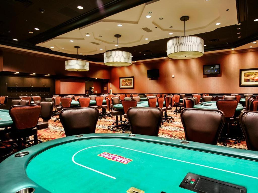 Sam's Town And Gambling Hall