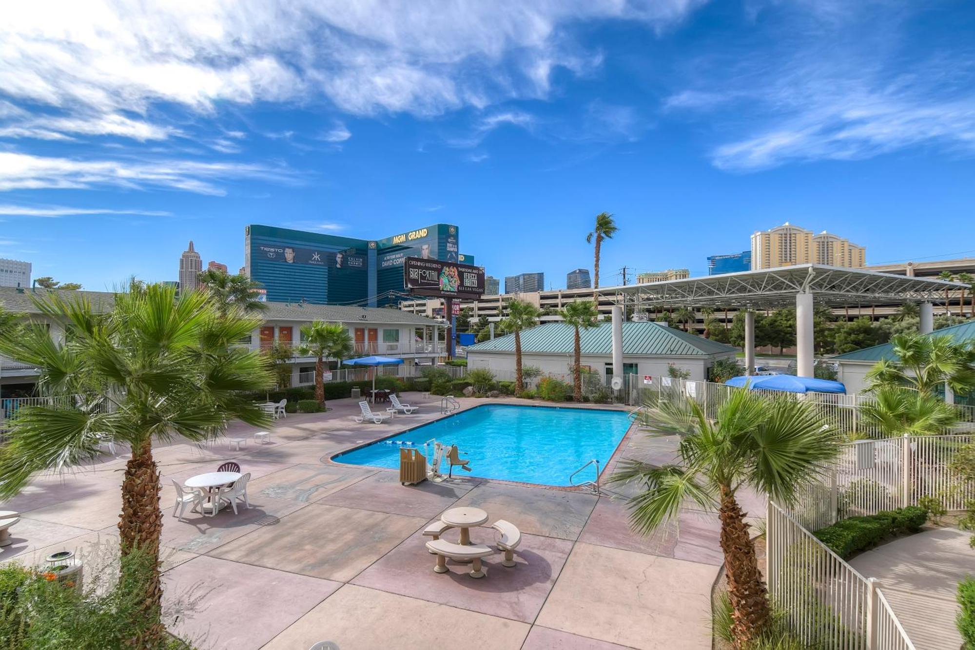 Motel 6-Las Vegas, NV - Tropicana Hotel