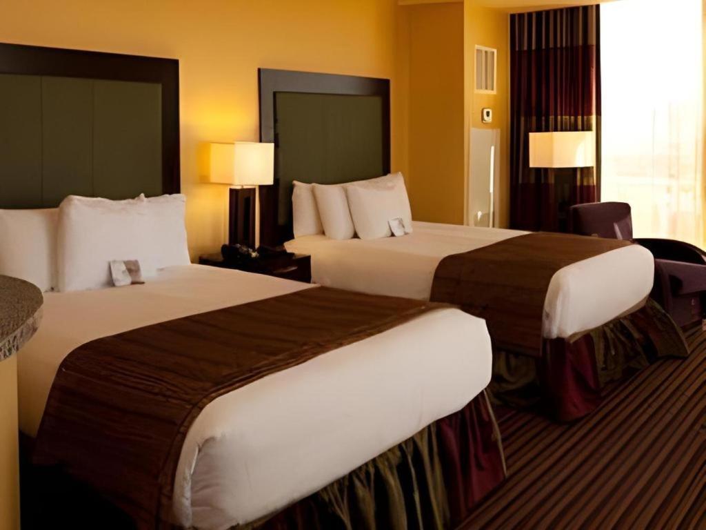 Resort Eastside Cannery Casino 3*