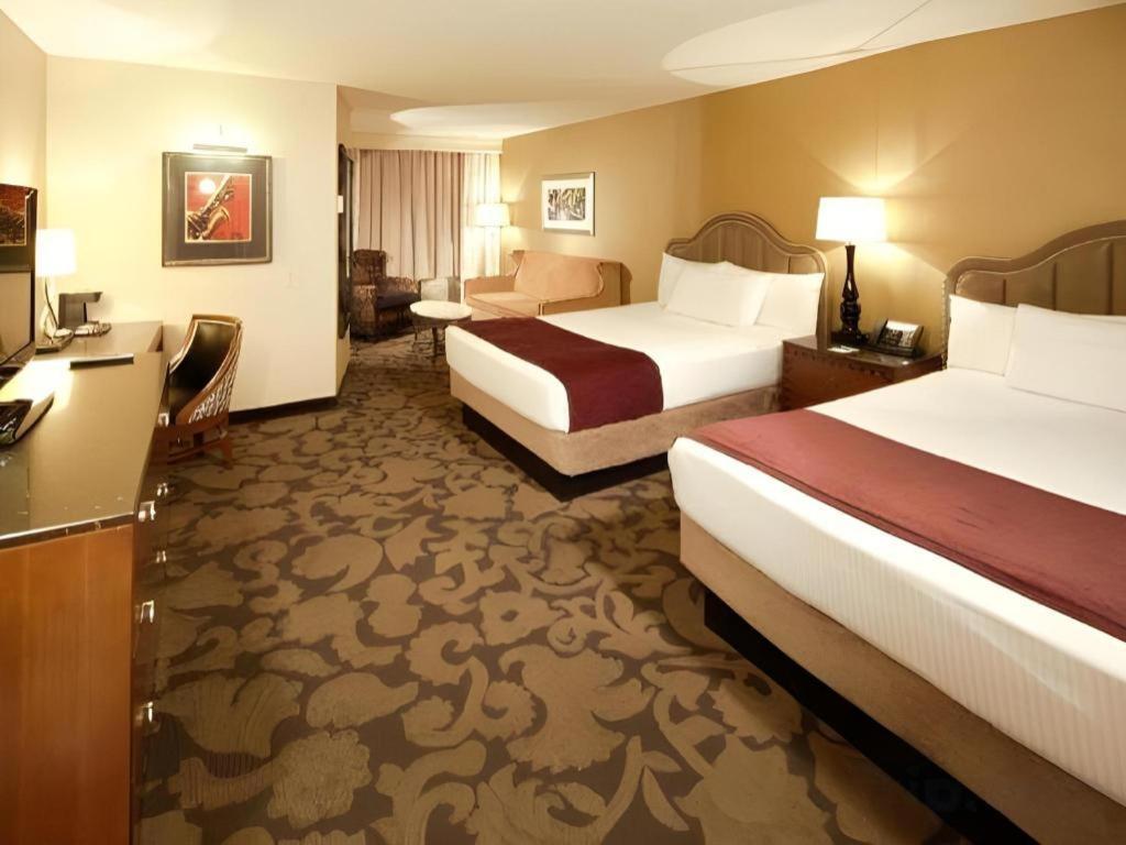 Orleans Y Casino Resort Las Vegas