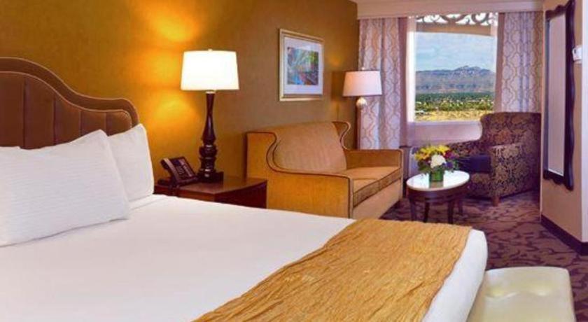 Resort Orleans Y Casino