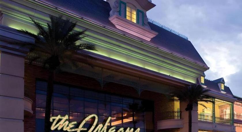Orleans Y Casino Resort