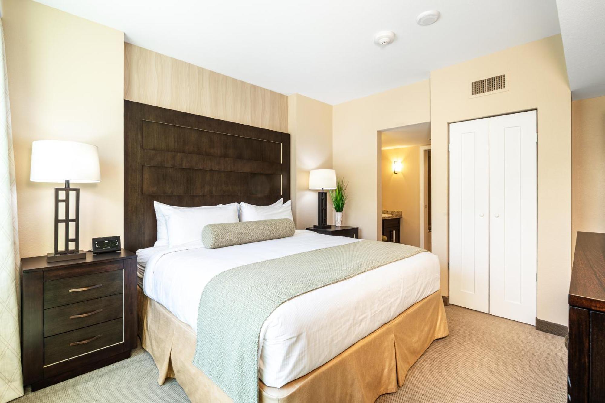 The Berkley, Vegas Hotel 4*