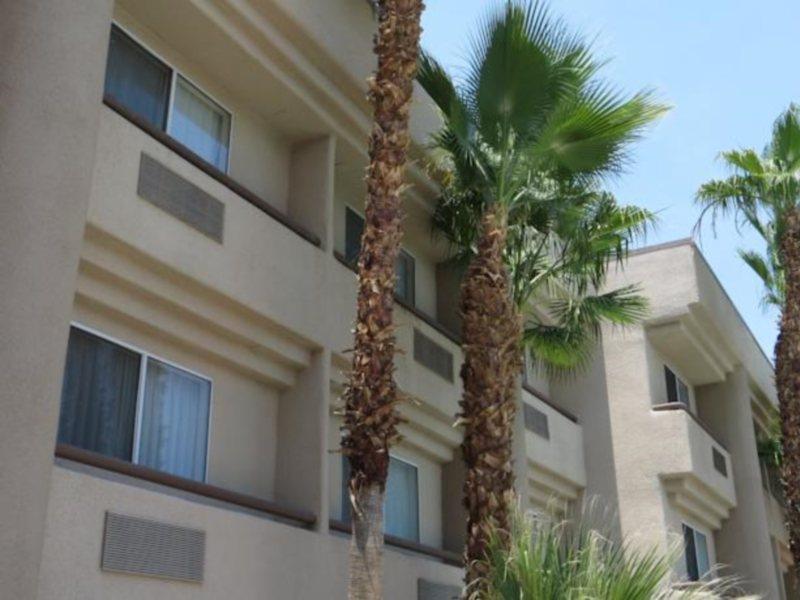 Hotel Ramada Vegas 3*
