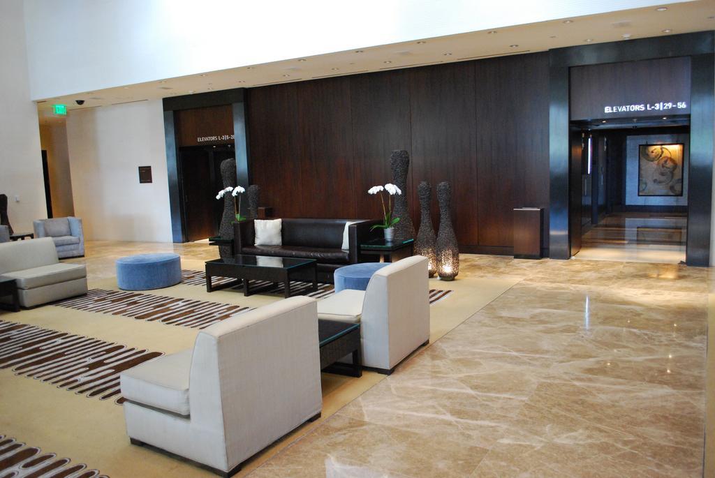 Jet Luxury At The Vdara Apartahotel Las Vegas