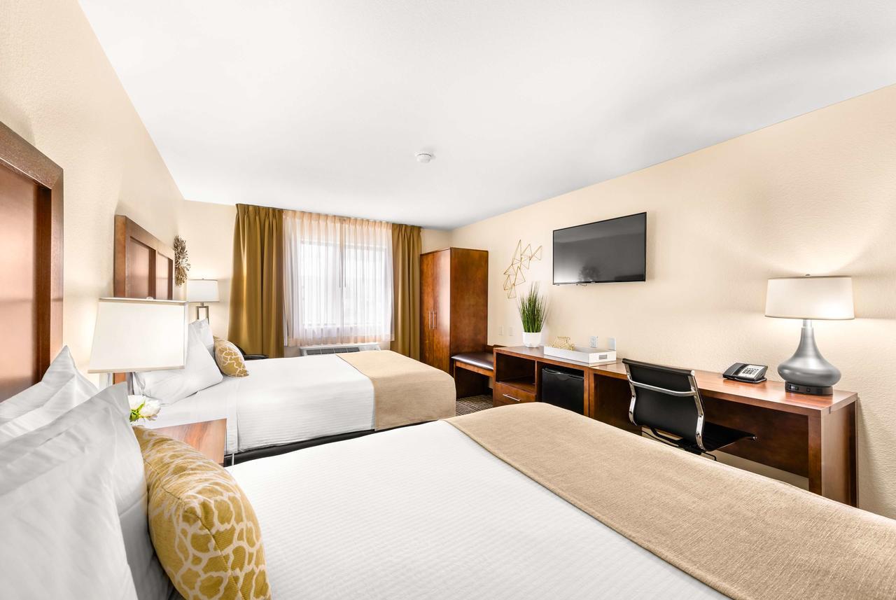 Ellis Island Casino & Brewery Hotel