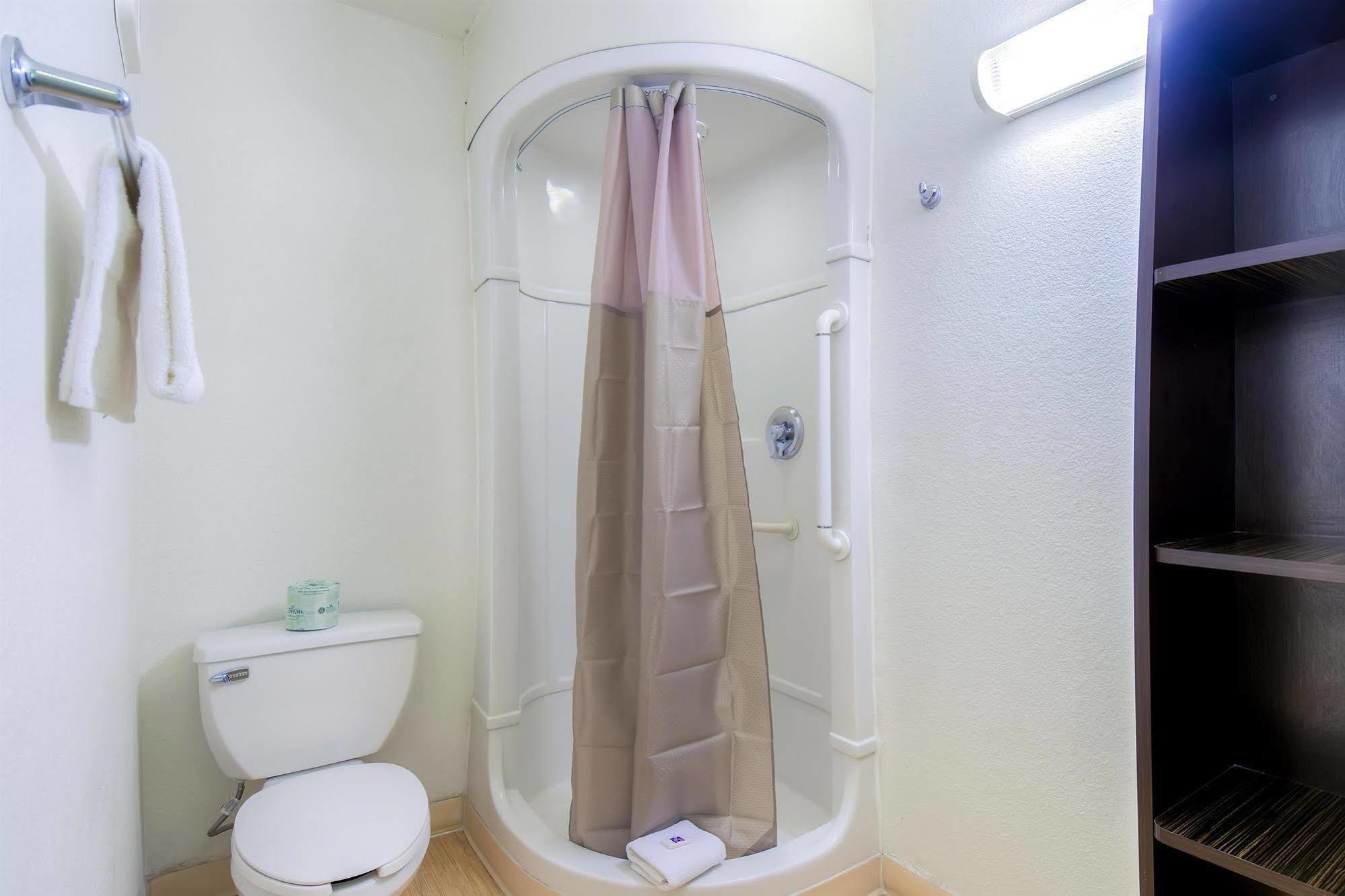 Motel 6-Las Vegas, NV - Tropicana Hotel