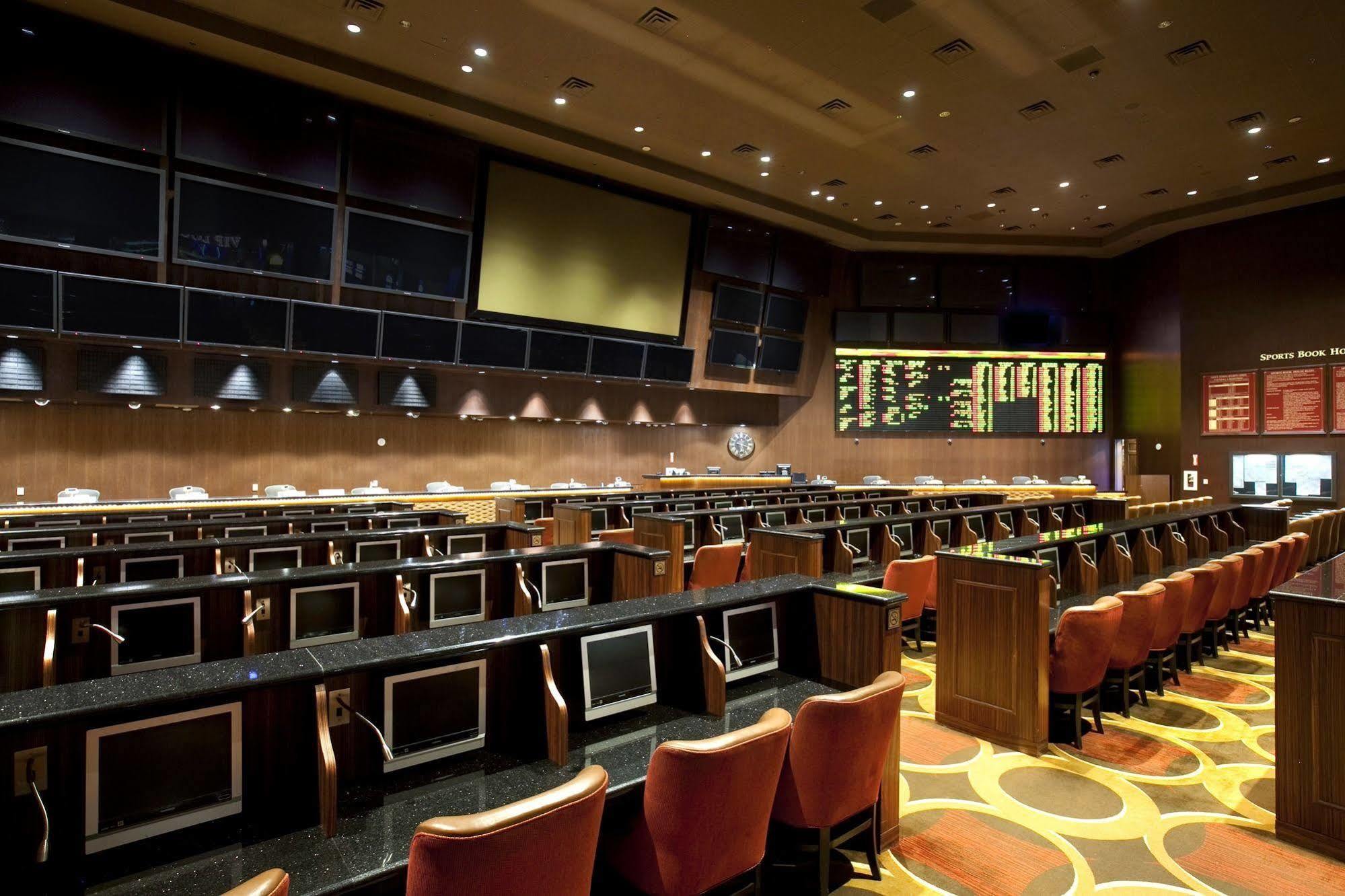 Resort Sam's Town And Gambling Hall 3*