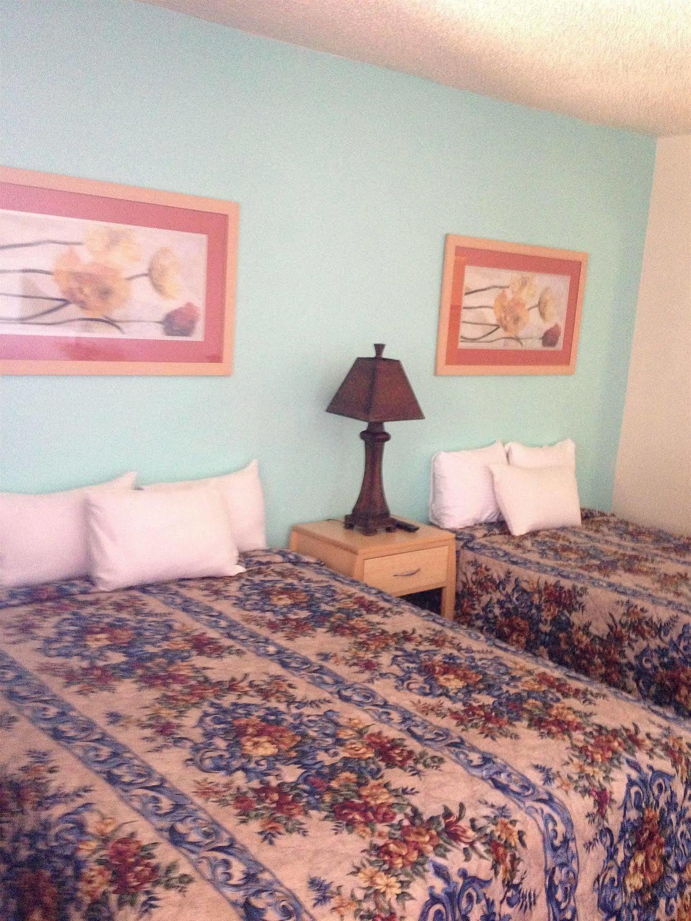 Motel Desert Hills 2*