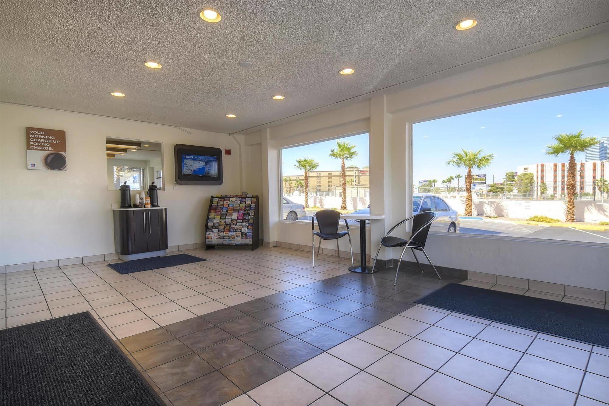 6-las Vegas, Nv - I-15 Stadium 3*
