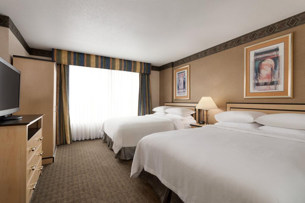 Embassy Vegas Convention Center Paradise Road Hotel