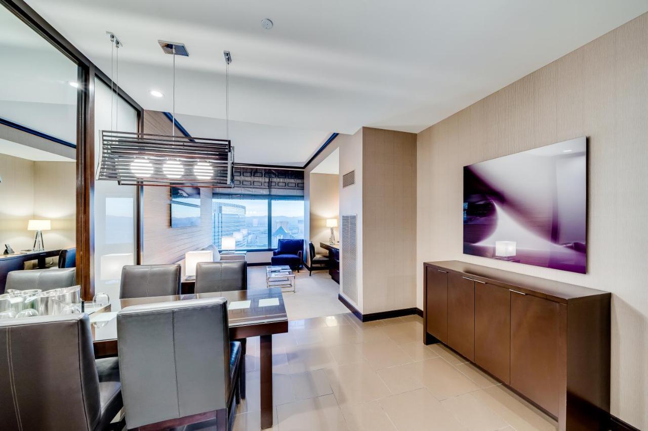 Jet Luxury At The Vdara Apartahotel