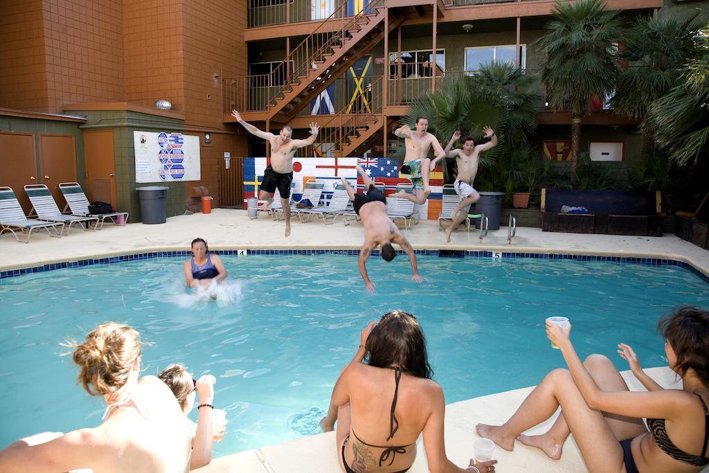 Vegas *