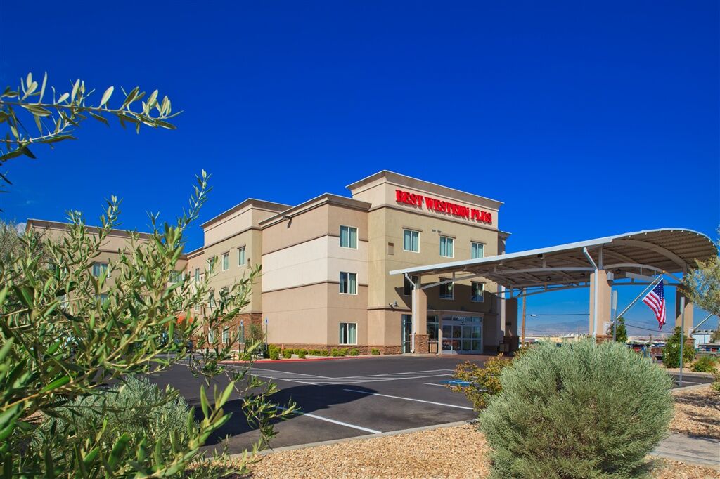 Western Henderson 3*