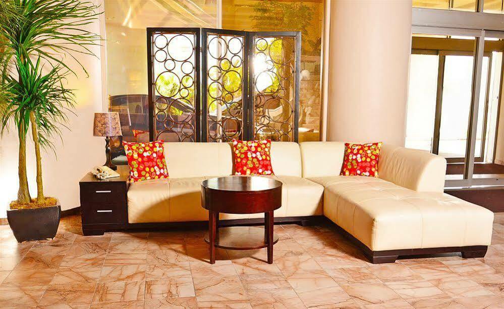 Ramada Vegas Hotel 3*