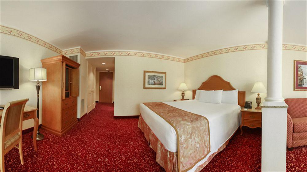 Suncoast Y Casino