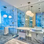 Beautiful High Rise Condo-307