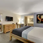 Thunderbird Hotel