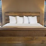 Thunderbird Hotel