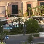 Mgm Signature Large Corner Balcony #4F7