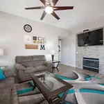 Gorgeous Las Vegas Home With Rv Parking