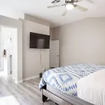 Gorgeous Las Vegas Home With Rv Parking