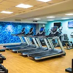 2100 Sqft Penthouse Suite W/ Strip Views! Pool Gym