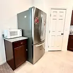 Spacious House, 5 Bedrooms, Sleeps 12, Near Las Vegas Strip And Airport