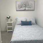 New, And Modern Home Close To The Strip