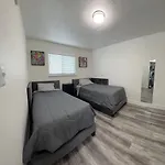 Cozy And Spacious Home