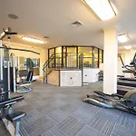 Iconic Vegas Views - 6 Comfy Beds, No Resort Fees, Center Strip!