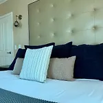 Luxe 702 Mgm Signature With Balcony