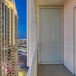 Mgm Signature-30-705 F1 Track & Strip View Balcony