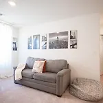 Beautiful Brand New 2 Bedroom Vegas Home! Fits 12 Or More,15-20 Minutes From Lv Strip