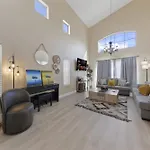 Zen - A Home Away From Home And In Heart Of Las Vegas