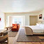 Virgin Hotels Las Vegas By Suiteness