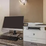 Sonesta Simply Suites Las Vegas Convention Center