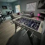 Family Friendly Contemporary House With Pool