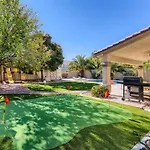 Spacious Luxury Desert Retreat With Heated Pool Putt Putt And A Playground For Family