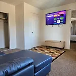 Rustic Warm Fireplace 5 Room Sleeps 16