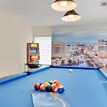 Stella Vacation Villa