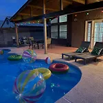 Pool House Newly Remodeled 3Bed 3Bath Near Dt Summerlin And Red Rock