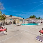Adorable House Only A Few Miles From The Strip