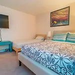 Luxury Modern Condo 2