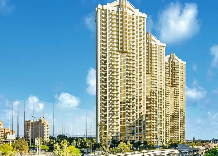 1Br Penthouse-Stripview-Free Parkin-No Resort Fees